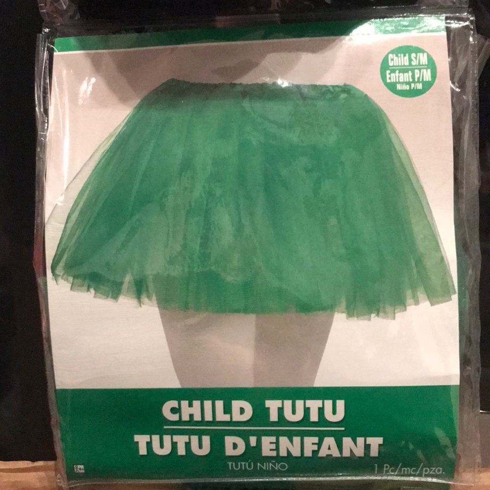 Girls green tutu size s/m brand new